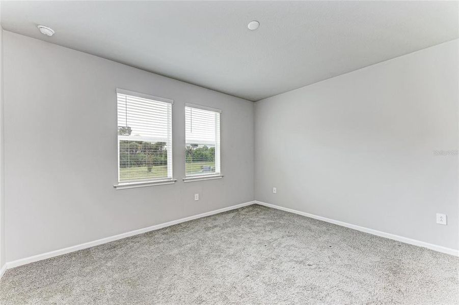 Spacious, unfurnished interior of a new home in Wellen Park, Venice (Image 43).