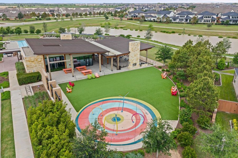 Community amenities in , Katy (Image 20).