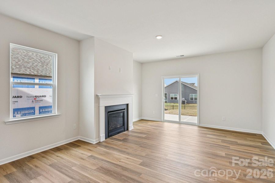 Spacious, unfurnished interior of a new home in Laurelbrook, Sherrills Ford (Image 26).