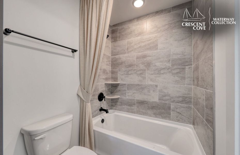 Representative furnished interior of a home built from the Vanderbilt - Waterway Collection by Pulte Homes in Crescent Cove, Myrtle Beach (Image 10).