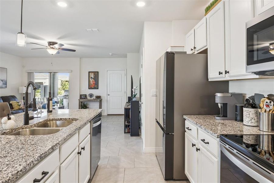 Furnished interior view inside a new home in Waterleigh, Winter Garden (Image 30). Furnished interior view inside a new home in Waterleigh, Winter Garden (Image 30).