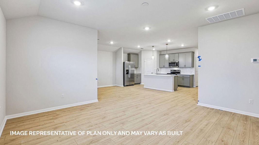 Spacious, unfurnished interior of a new home in Thunder Rock, Marble Falls (Image 16). Spacious, unfurnished interior of a new home in Thunder Rock, Marble Falls (Image 16).