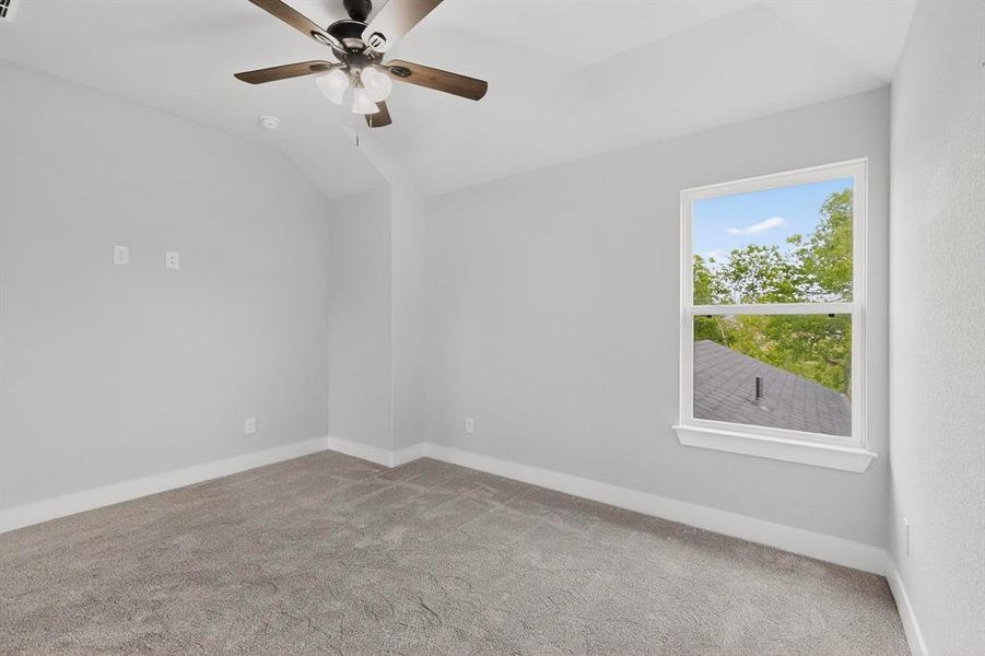 Spacious, unfurnished interior of a new home in , Rowlett (Image 32).