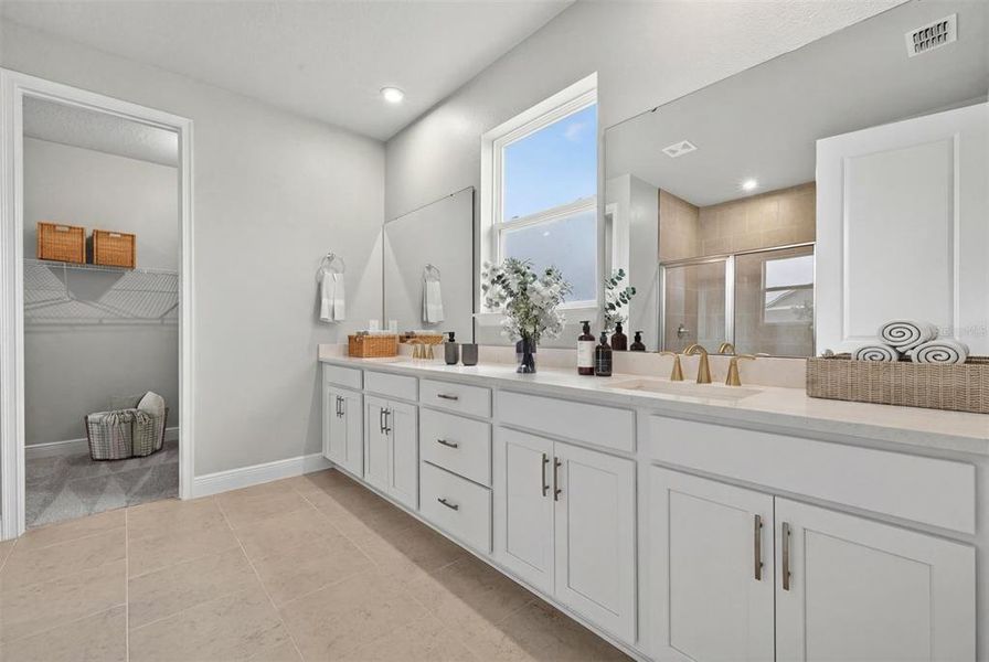 Furnished interior view inside a new home in Wellen Park, Venice (Image 13).