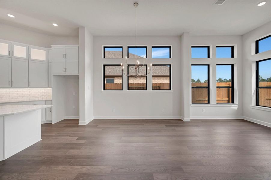 Spacious, unfurnished interior of a new home in The Highlands Encore - Harbor Collection, Porter (Image 19).