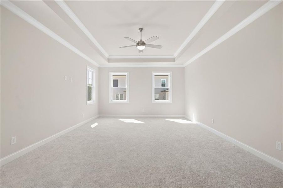 Spacious, unfurnished interior of a new home in Waterside Single Family, Peachtree Corners (Image 13).