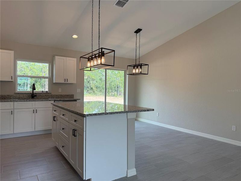 Furnished interior view inside a new home in , Dunnellon (Image 4).