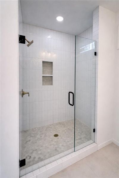 Image 8 of a home in .