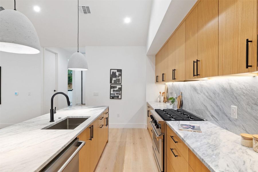 Furnished interior view inside a new home in , Austin (Image 11).