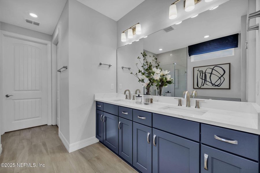 Furnished interior view inside a new home in Double Branch, Middleburg (Image 5). Furnished interior view inside a new home in Double Branch, Middleburg (Image 5).