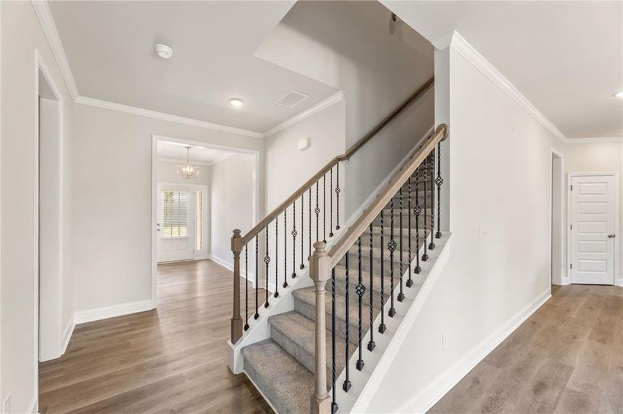 Spacious, unfurnished interior of a new home in Hellen Valley, Braselton (Image 15).