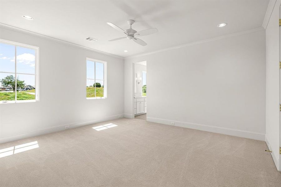 Spacious, unfurnished interior of a new home in , Fort Worth (Image 24).