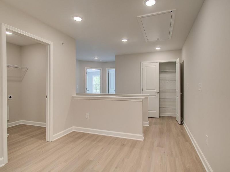 Spacious, unfurnished interior of a new home in Cherokee Township, Acworth (Image 24). Spacious, unfurnished interior of a new home in Cherokee Township, Acworth (Image 24).
