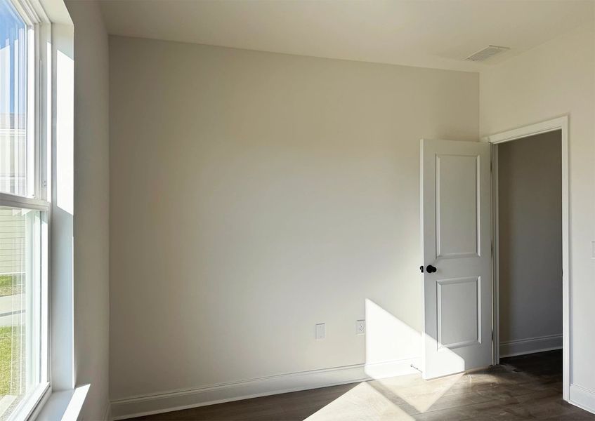 Spacious, unfurnished interior of a new home in Ascent at Arbor Ridge, La Vergne (Image 28).