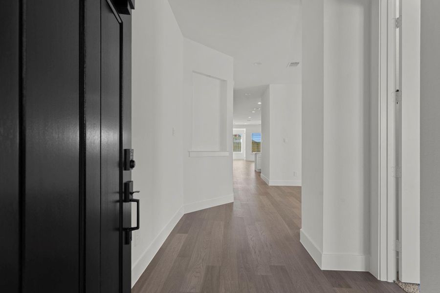 Spacious, unfurnished interior of a new home in Westland Ranch 60' Homesites, League City (Image 22). Spacious, unfurnished interior of a new home in Westland Ranch 60' Homesites, League City (Image 22).