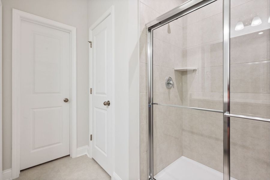 Owner's Suite Bathroom Owner's Suite Bathroom