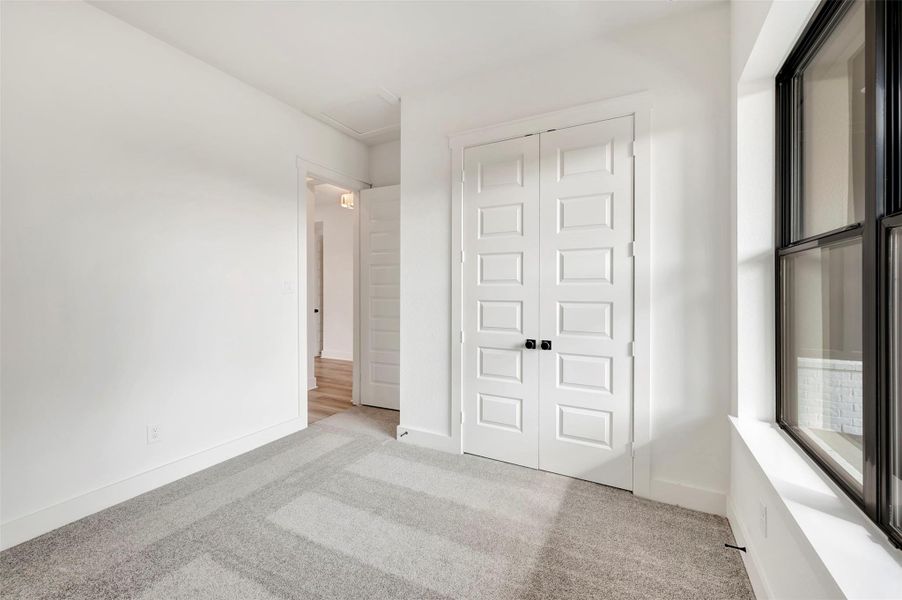 Spacious, unfurnished interior of a new home in ARTAVIA 50' Homesites, Conroe (Image 29).