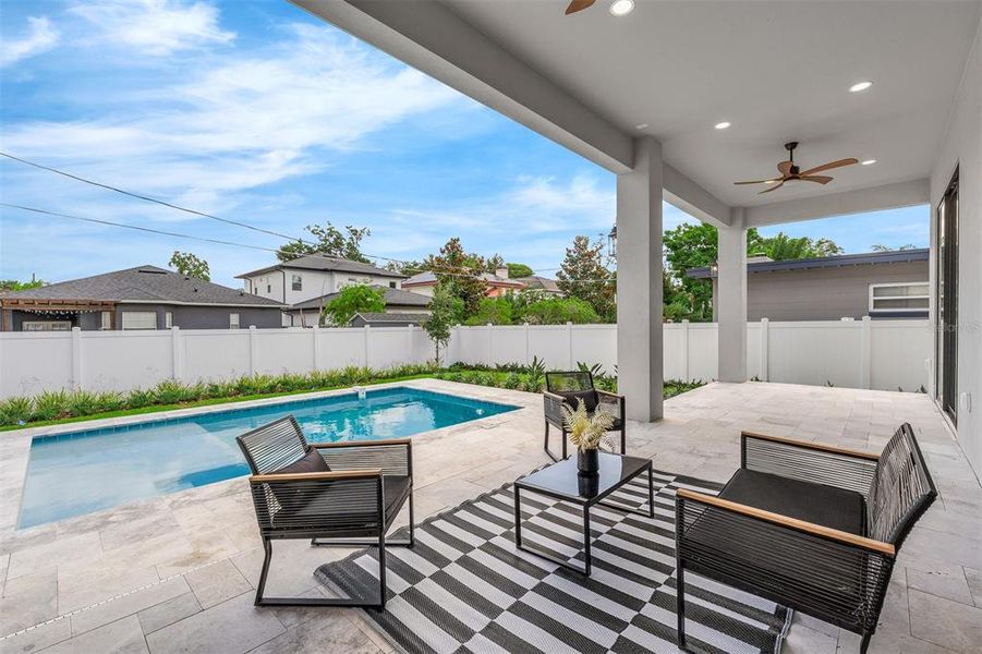 Exterior details and patio area of a home in , Orlando (Image 30).