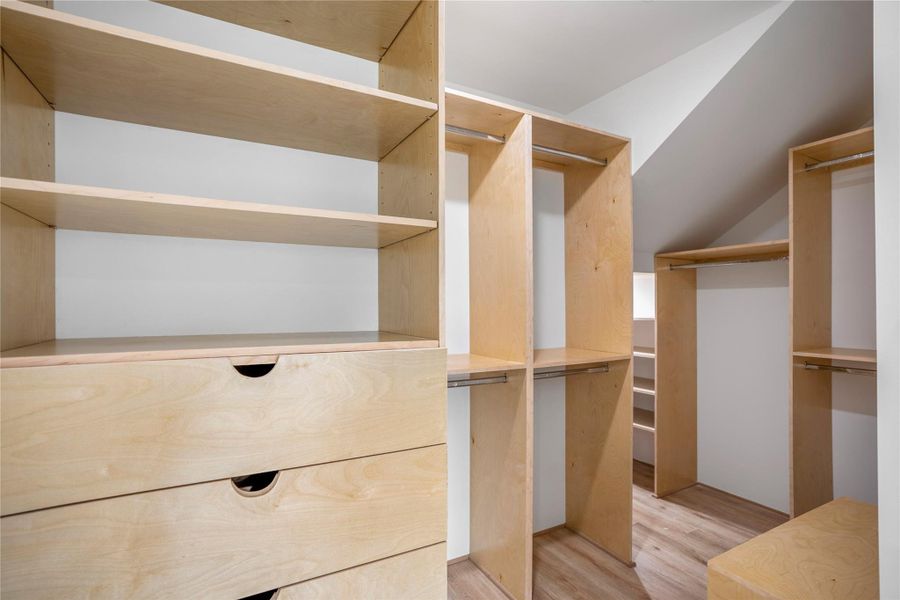 Image 28 of a home in . Image 28 of a home in .