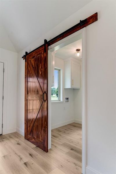 Furnished interior view inside a new home in , Roxton (Image 13).