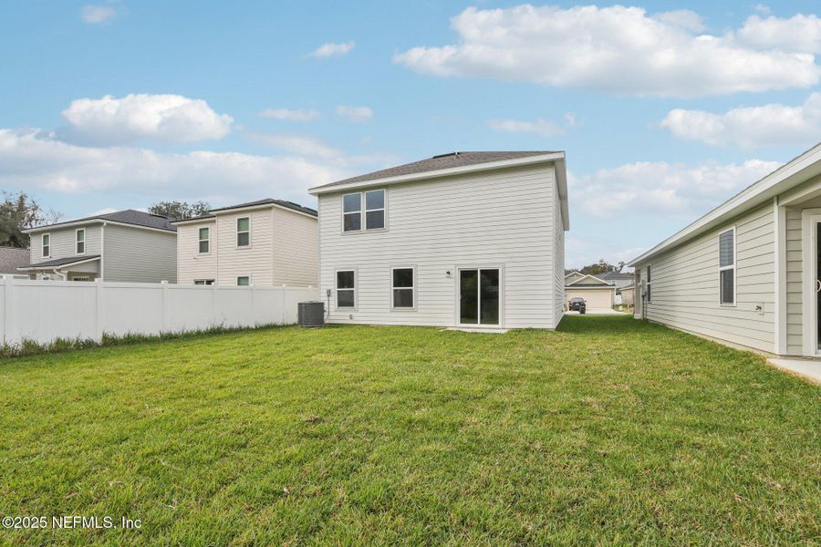 Exterior details and patio area of a home in Kings Landing, Jacksonville (Image 29). Exterior details and patio area of a home in Kings Landing, Jacksonville (Image 29).