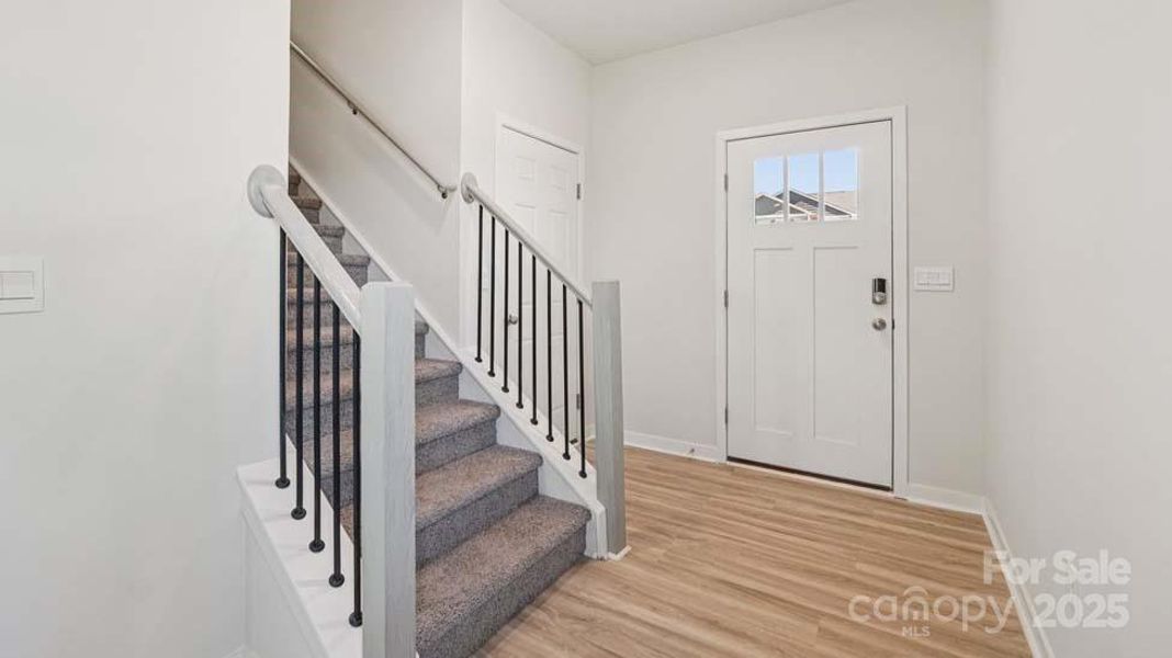 Spacious, unfurnished interior of a new home in Cardinal Creek, Charlotte (Image 18).