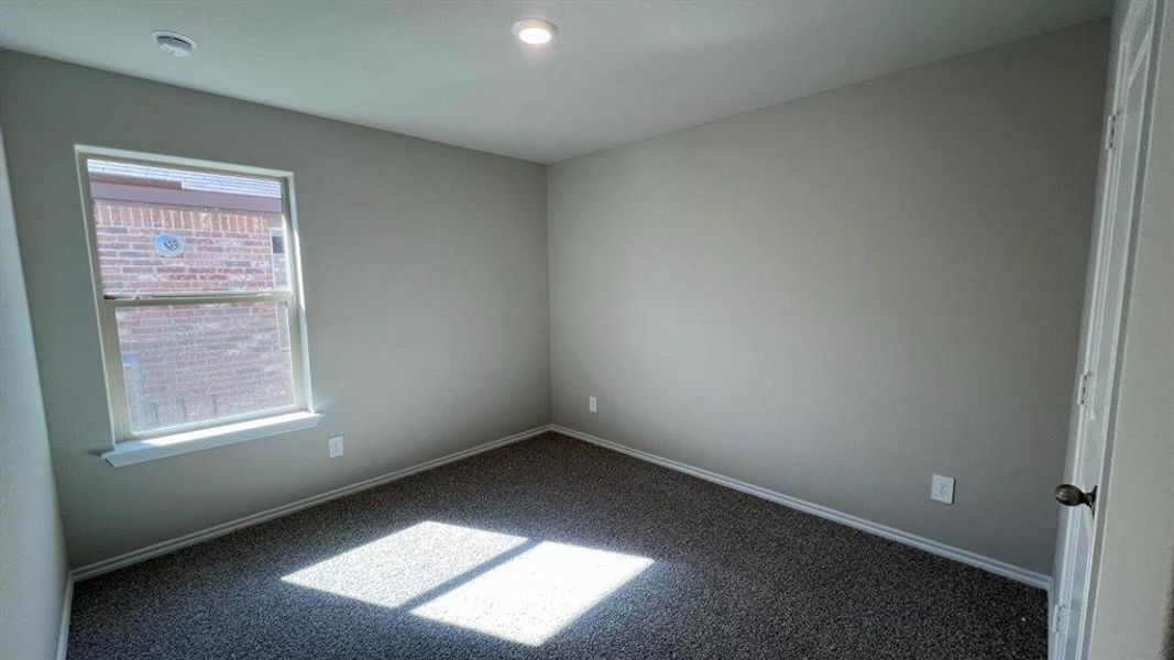 Spacious, unfurnished interior of a new home in Rosewood at Beltmill, Fort Worth (Image 16).