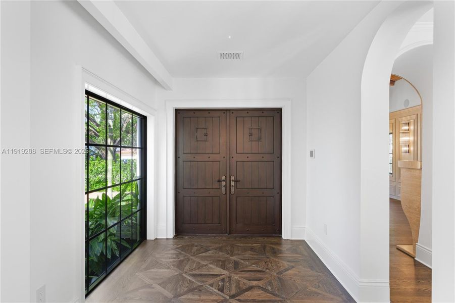 Spacious, unfurnished interior of a new home in , Coral Gables (Image 37). Spacious, unfurnished interior of a new home in , Coral Gables (Image 37).