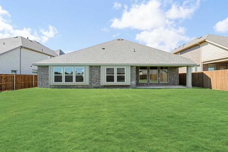 Image 36 of a home in Hampton Park. Image 36 of a home in Hampton Park.