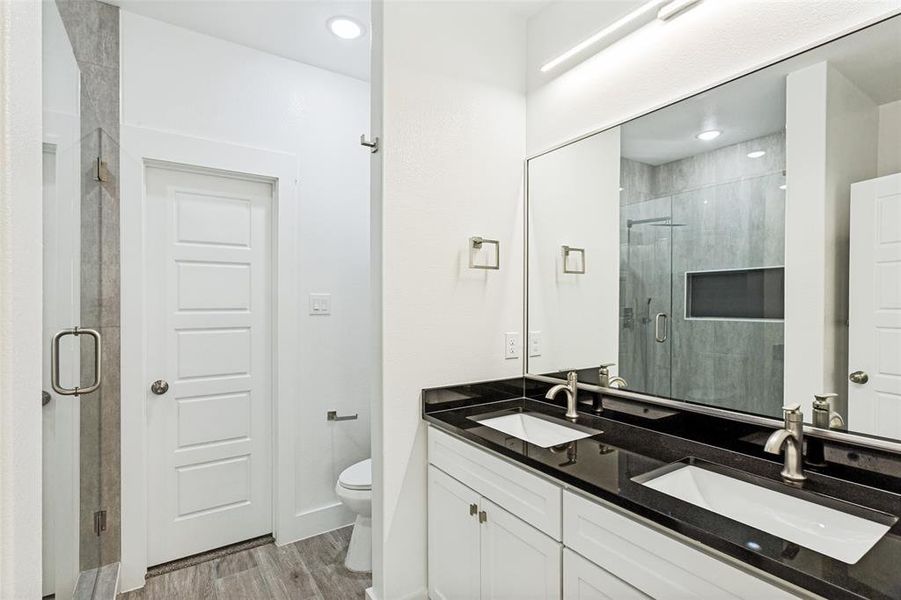 Furnished interior view inside a new home in , Fort Worth (Image 12).