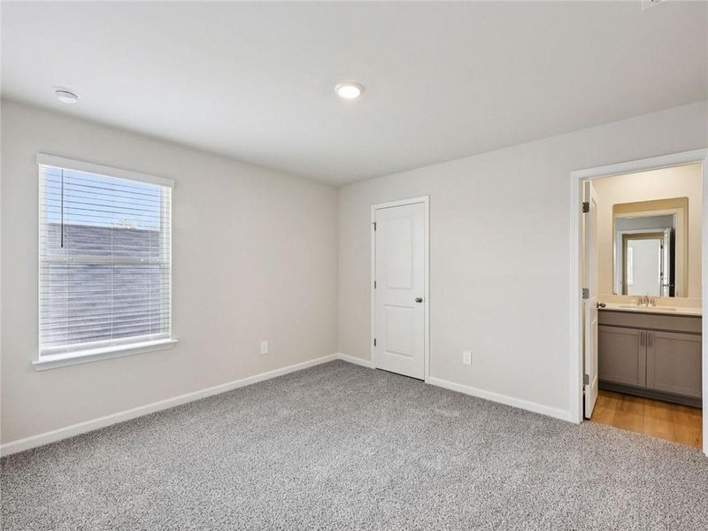 Spacious, unfurnished interior of a new home in Harmony Manor, Fairburn (Image 14).