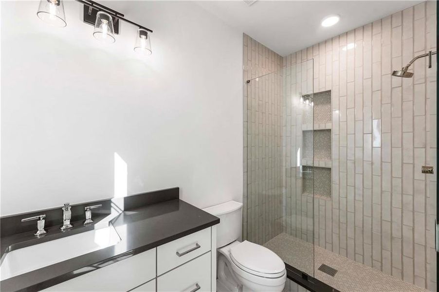 Furnished interior view inside a new home in , Sandy Springs (Image 65). Furnished interior view inside a new home in , Sandy Springs (Image 65).