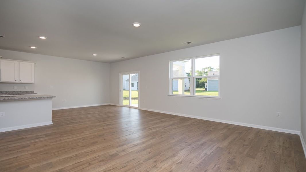 Spacious, unfurnished interior of a new home in Cedar Hill Landing, Navassa (Image 19).