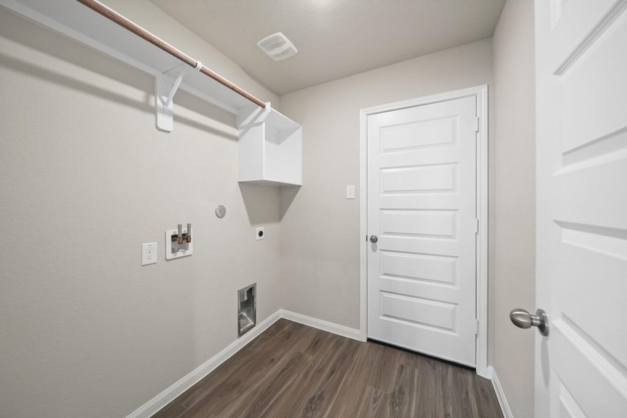 Image 16 of a home in Hunter's Creek. Image 16 of a home in Hunter's Creek.