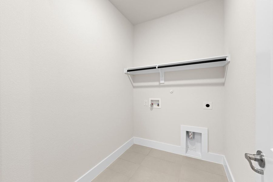 Spacious, unfurnished interior of a new home in Discovery Collection at Painted Tree Village, McKinney (Image 25). Spacious, unfurnished interior of a new home in Discovery Collection at Painted Tree Village, McKinney (Image 25).