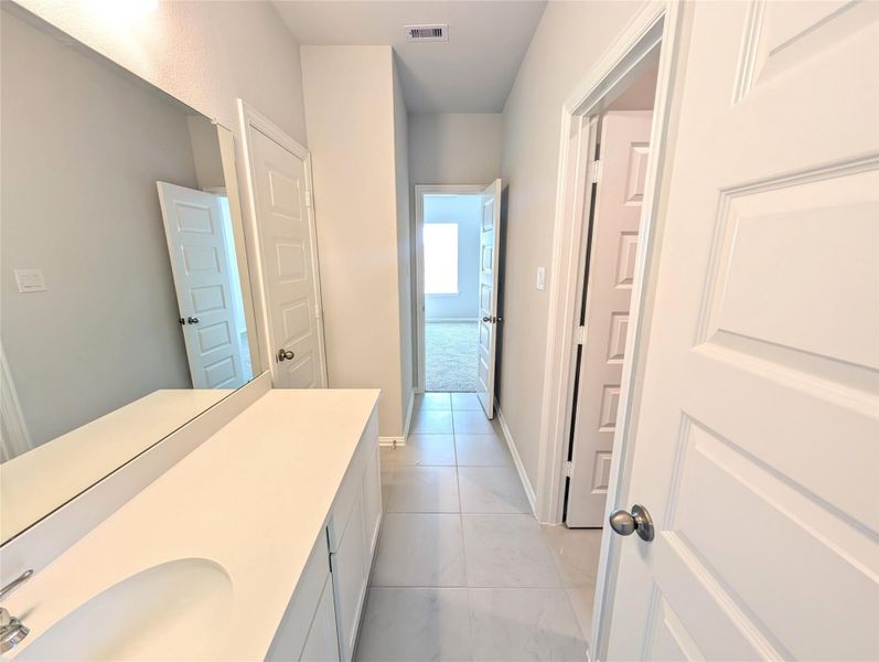 Furnished interior view inside a new home in Southern Pointe, College Station (Image 11). Furnished interior view inside a new home in Southern Pointe, College Station (Image 11).