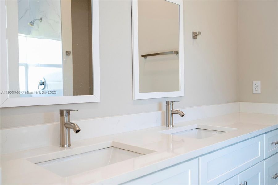 Image 46 of a home in .