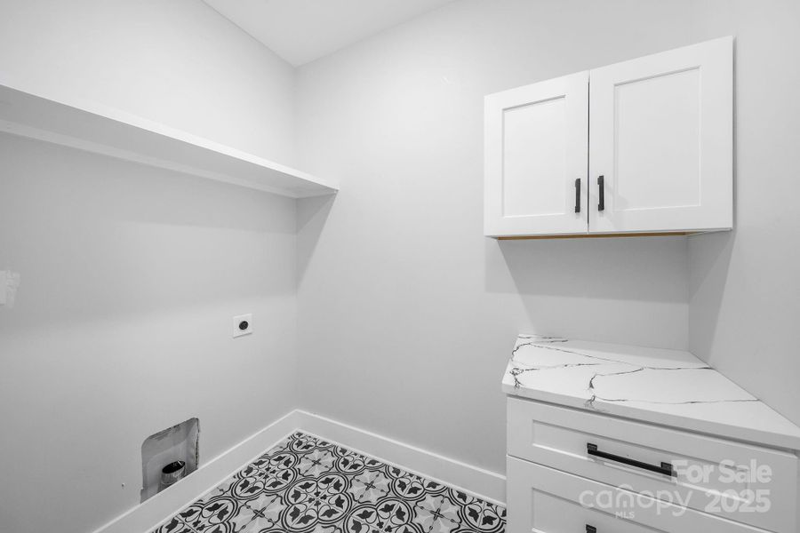 Image 43 of a home in .