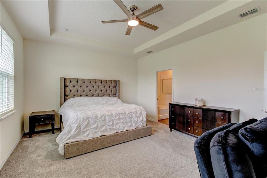 Furnished interior view inside a new home in Archers Mill, Ormond Beach (Image 71).