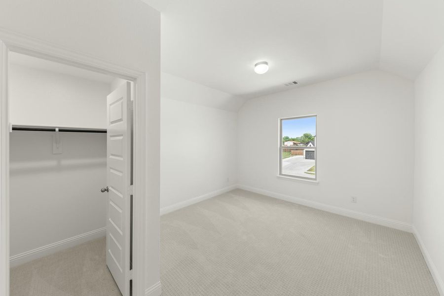 Spacious, unfurnished interior of a new home in Park Trails, Forney (Image 30).