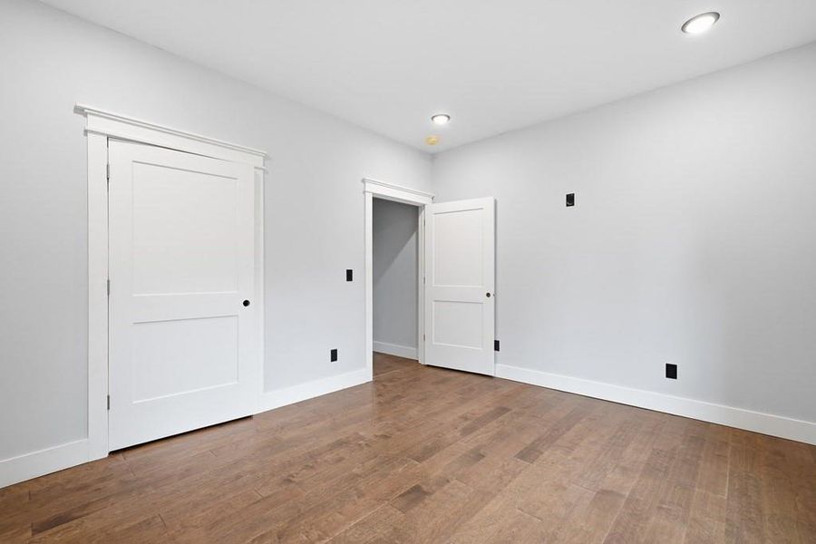 Spacious, unfurnished interior of a new home in , Ellijay (Image 23).