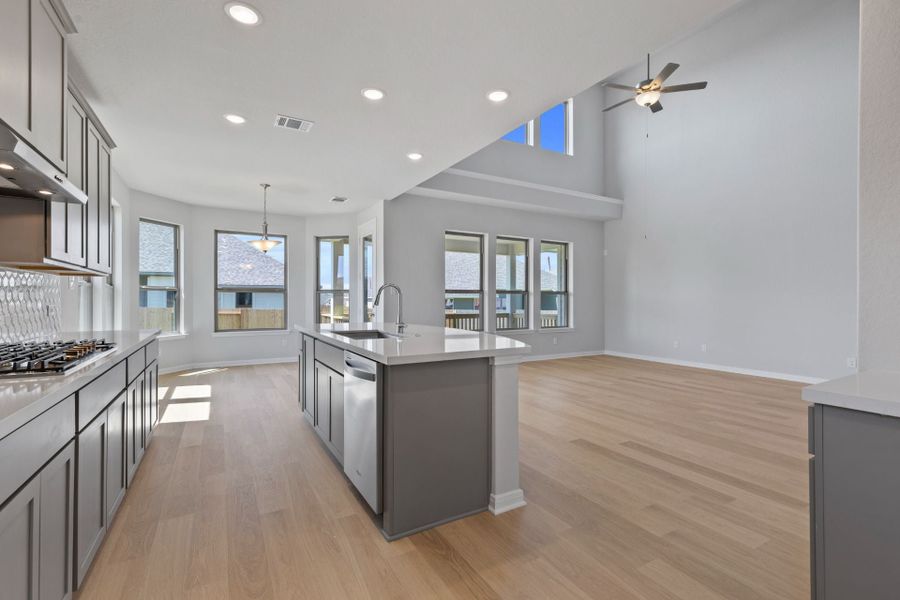 New Home in Leander, TX.  - Slide 31