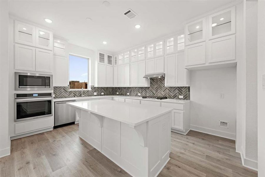 Image 16 of the Towne Lake community in Cypress, TX.