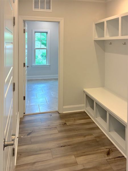 Spacious, unfurnished interior of a new home in Weybridge, Burlington (Image 35). Spacious, unfurnished interior of a new home in Weybridge, Burlington (Image 35).