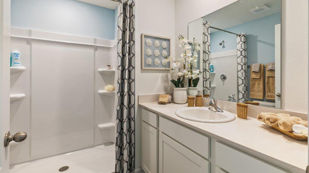 Representative furnished interior of a home built from the GREYSON by D.R. Horton in Hansen Creek, Jacksonville (Image 15).