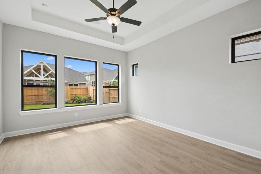 Spacious, unfurnished interior of a new home in Grange 45' Homesites, Katy (Image 31). Spacious, unfurnished interior of a new home in Grange 45' Homesites, Katy (Image 31).