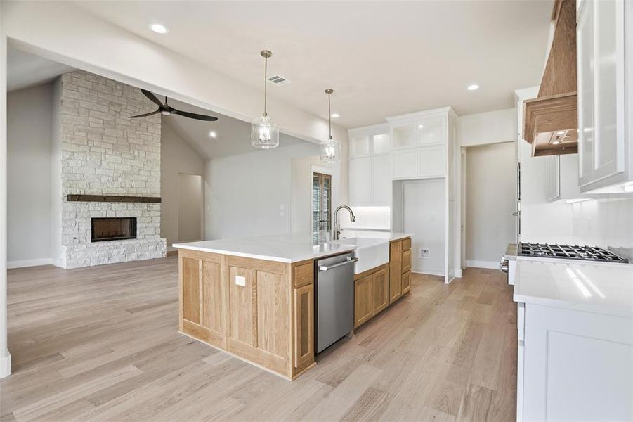 Furnished interior view inside a new home in Aledo Heights - Aledo ISD, Annetta South (Image 5).
