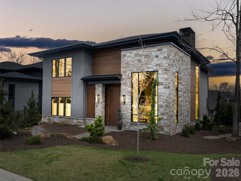 Image 43 of a home in .