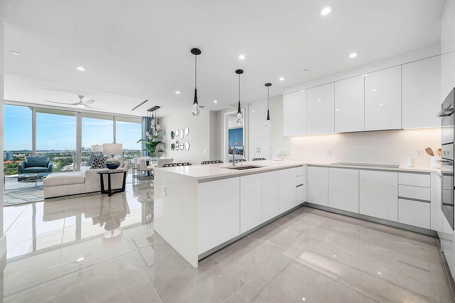 004-220LakeShoreDrive-1107-LakePark-FL-3 004-220LakeShoreDrive-1107-LakePark-FL-3