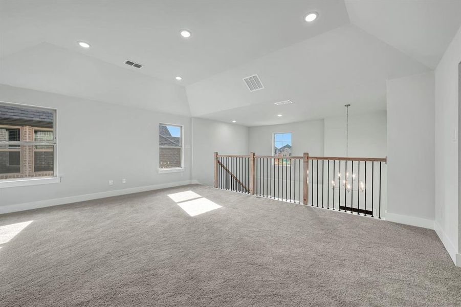 Spacious, unfurnished interior of a new home in Lilyana, Celina (Image 20).